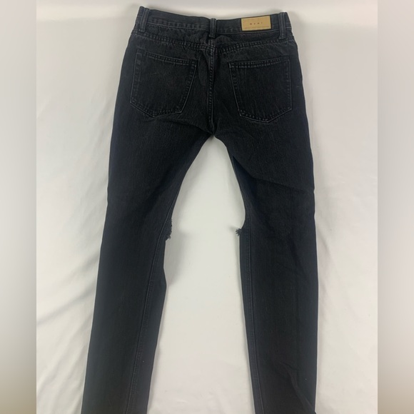 MNML Jeans - Picture 4 of 5